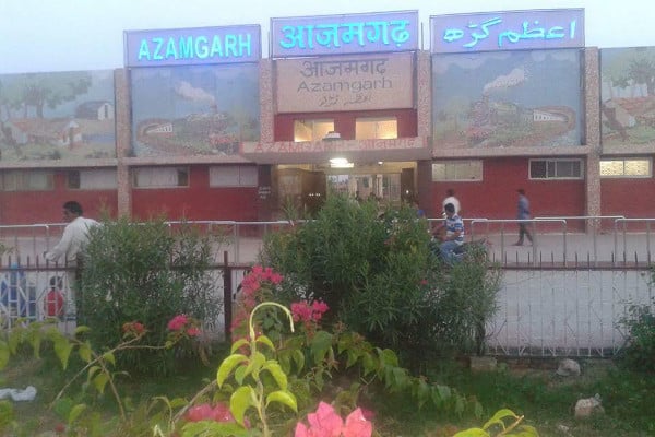 Taxi from Varanasi to Azamgarh