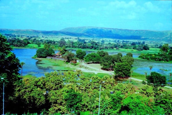 Taxi from Udaipur to Banswara