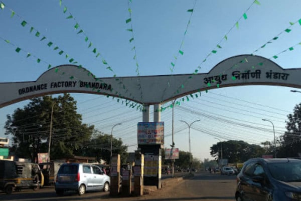 Taxi from Nagpur to Bhandara