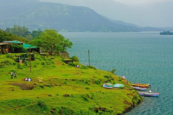 Taxi from Pune to Bhandardara