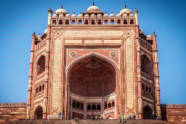 Taxi from Agra to Fatehpur Sikri