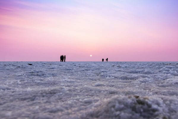 Taxi from Surat to Kutch