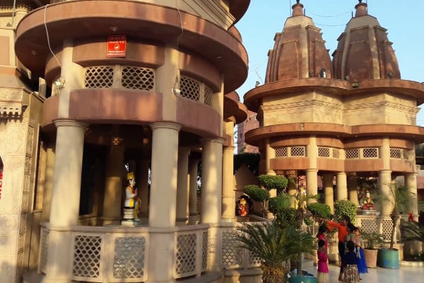 Taxi from Delhi to Sonipat