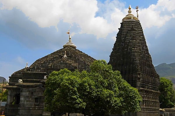 Taxi from Pune to Trimbakeshwar