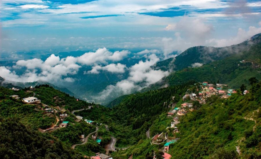 Places to Visit Near Badrinath by Road – Top Weekend Getaways & Road Trips