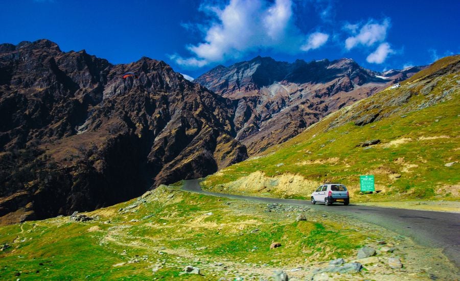 Delhi to Manali Travel Guide – Routes, Distance, Fare & More