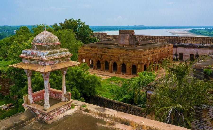 Best Road Trips from Varanasi– Short & Long Drives You’ll Love