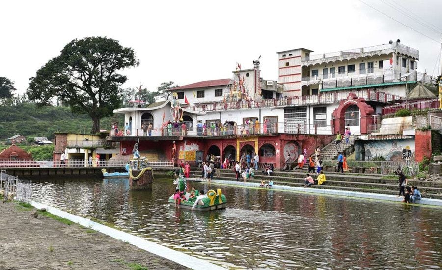 Places to Visit Near Shimla by Road – Top Weekend Getaways & Road Trips