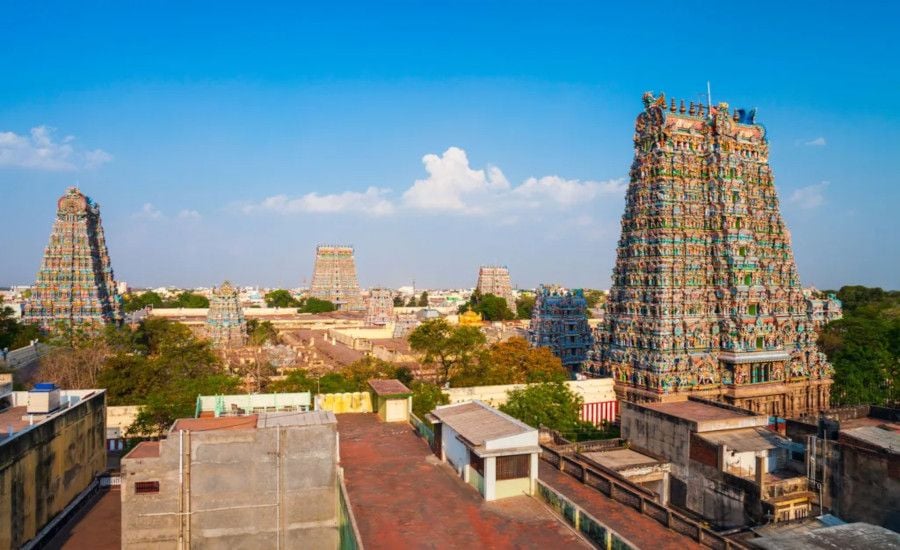 Places to Visit Near Chennai by Road – Top Weekend Getaways & Road Trips