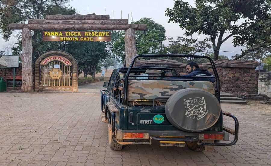 Places to Visit Near Varanasi by Road – Top Weekend Getaways & Road Trips