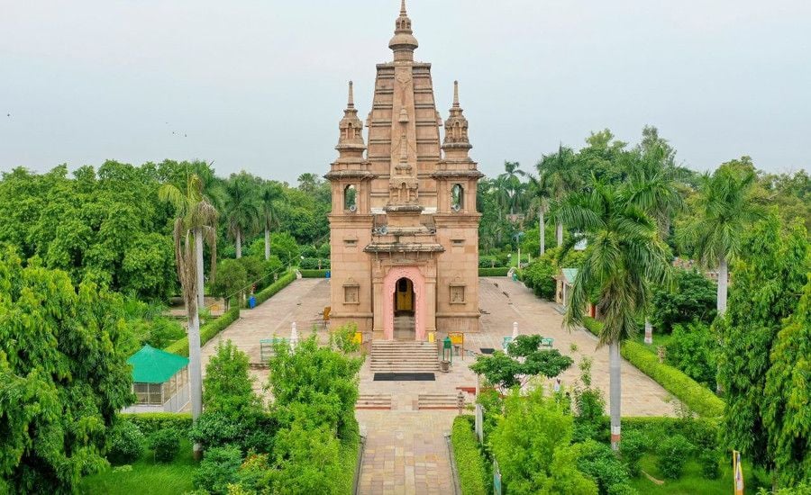 Best Road Trips from Varanasi– Short & Long Drives You’ll Love